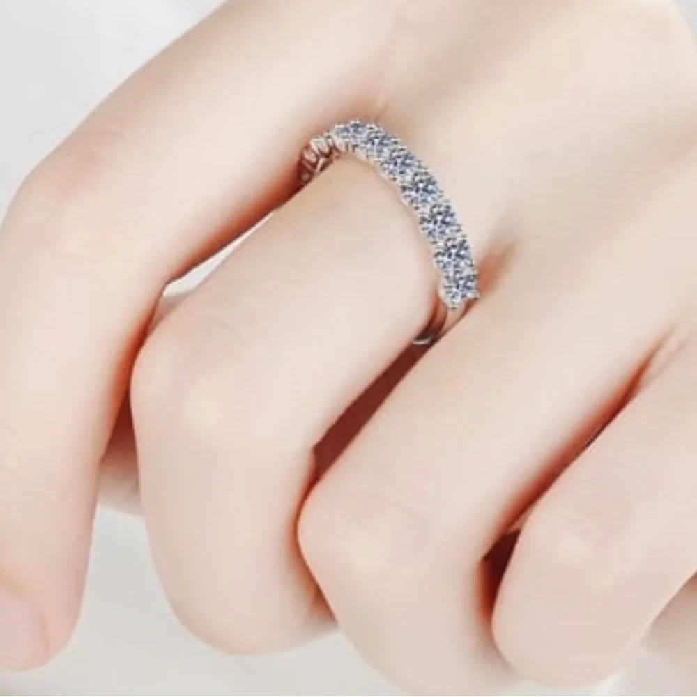 925 Sterling Silver Moissanite Classic Band Ring
